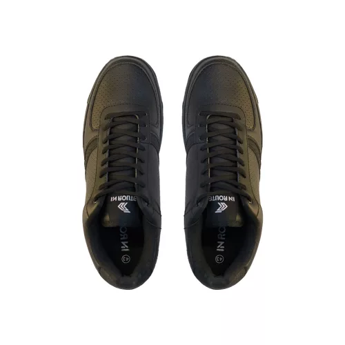 Men sneakers 40-44 black